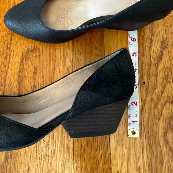 Eileen Fisher Black Leather Wedges size 6.5 - Picture 7 of 7